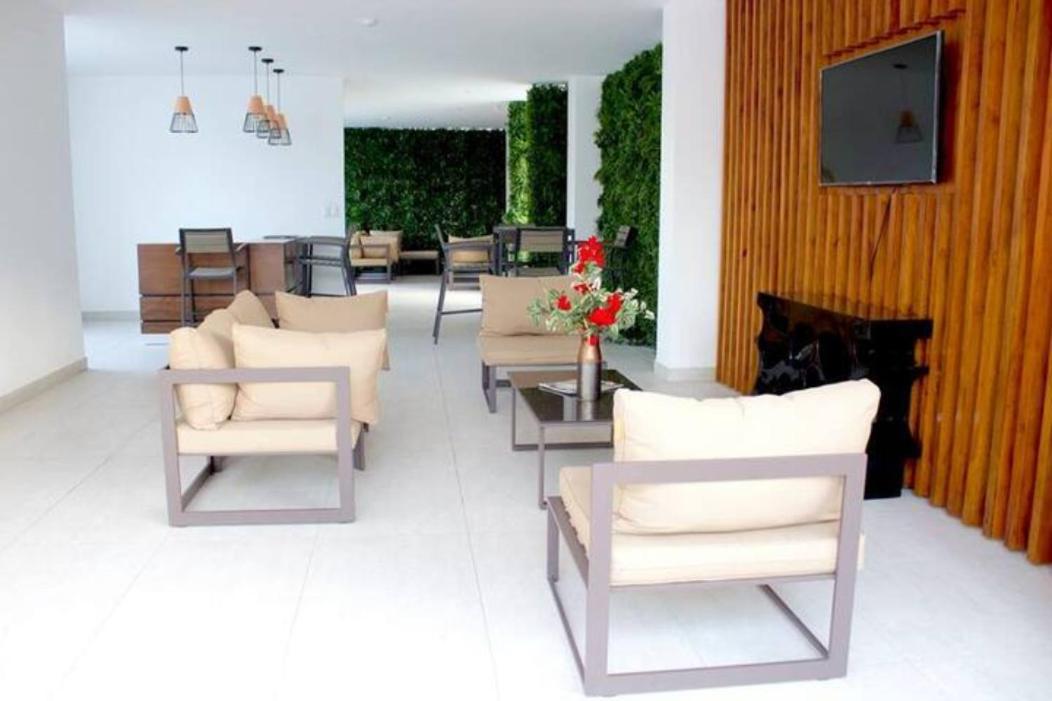 Amplio Condominio Ejecutivo Con Hermosa Vista Сан-Педро-Сула Экстерьер фото