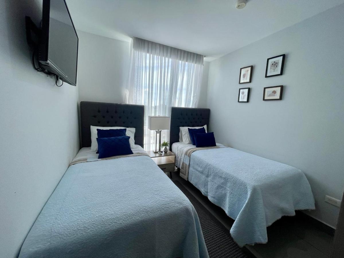 Amplio Condominio Ejecutivo Con Hermosa Vista Сан-Педро-Сула Экстерьер фото