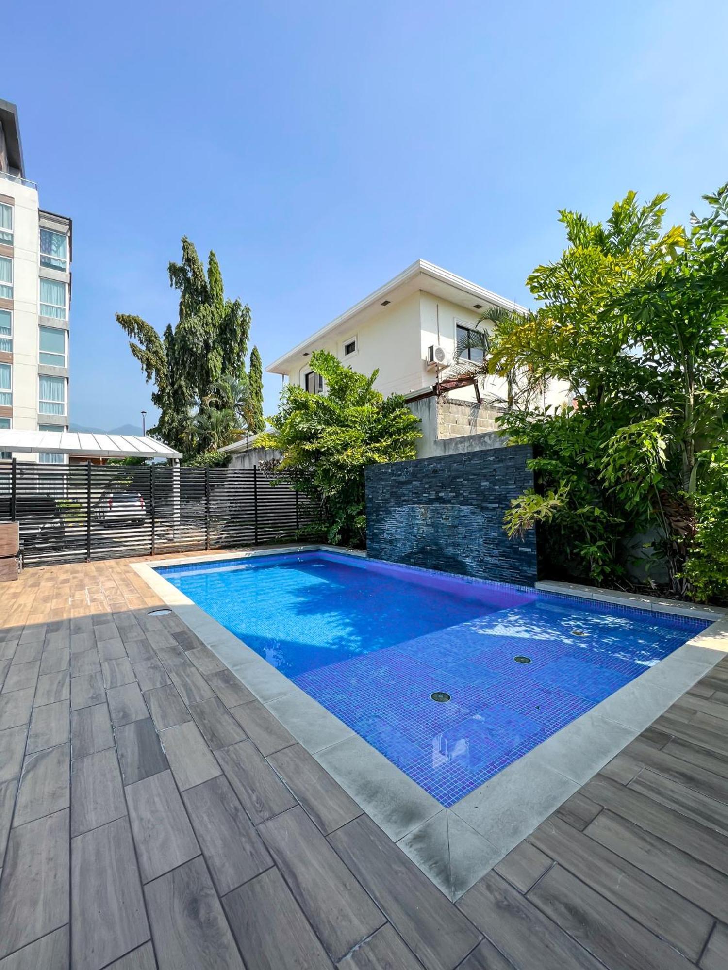 Amplio Condominio Ejecutivo Con Hermosa Vista Сан-Педро-Сула Экстерьер фото